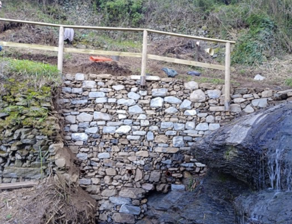 592SVA Vernazza – Monterosso (Loc. Mulinara) Ricostruzione muro a secco
